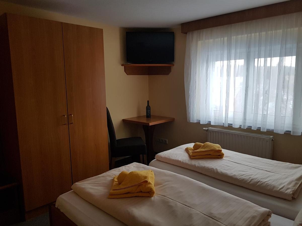 Gasthof Zur Friedenseiche Lohsa Dış mekan fotoğraf