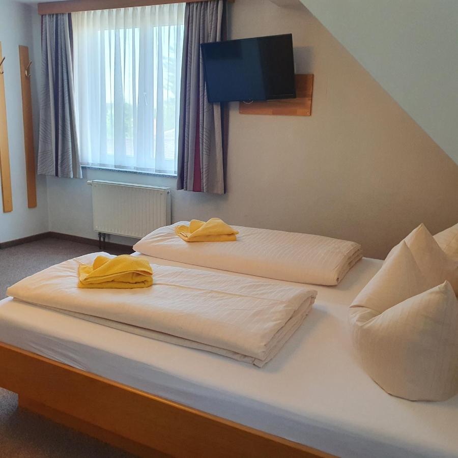 Gasthof Zur Friedenseiche Lohsa Dış mekan fotoğraf